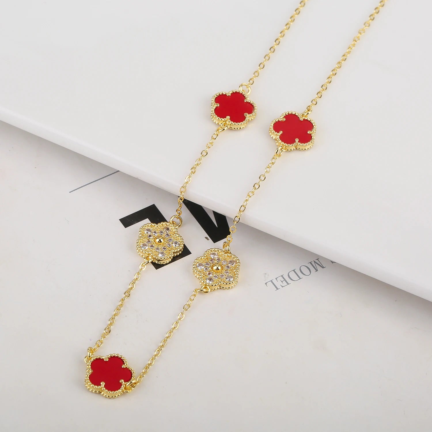 High Quality Plant Five Leaf Petal Diamond Micro Set Necklace - DOFIBA