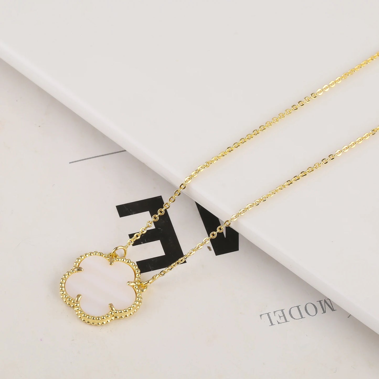 High Quality Plant Five Leaf Petal Diamond Micro Set Necklace - DOFIBA