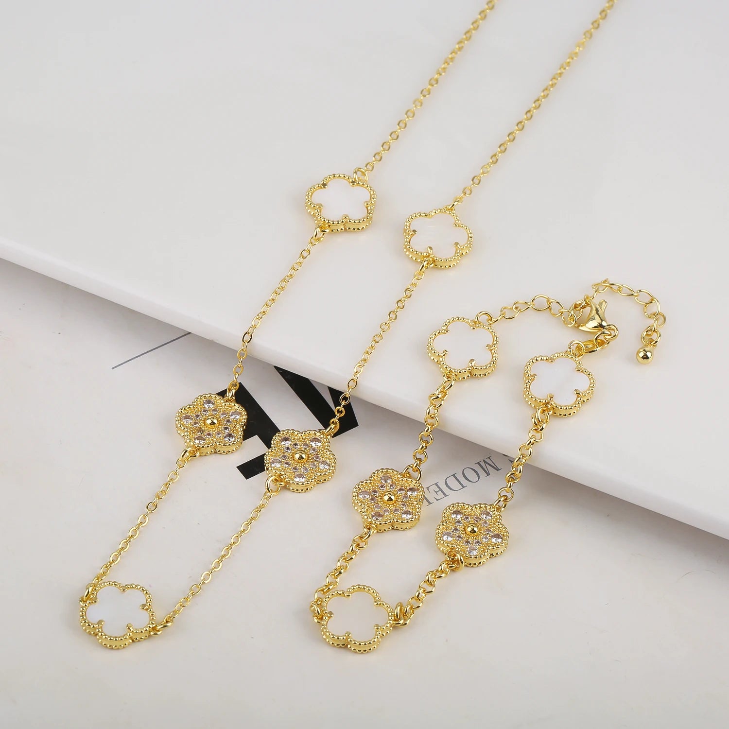 High Quality Plant Five Leaf Petal Diamond Micro Set Necklace - DOFIBA