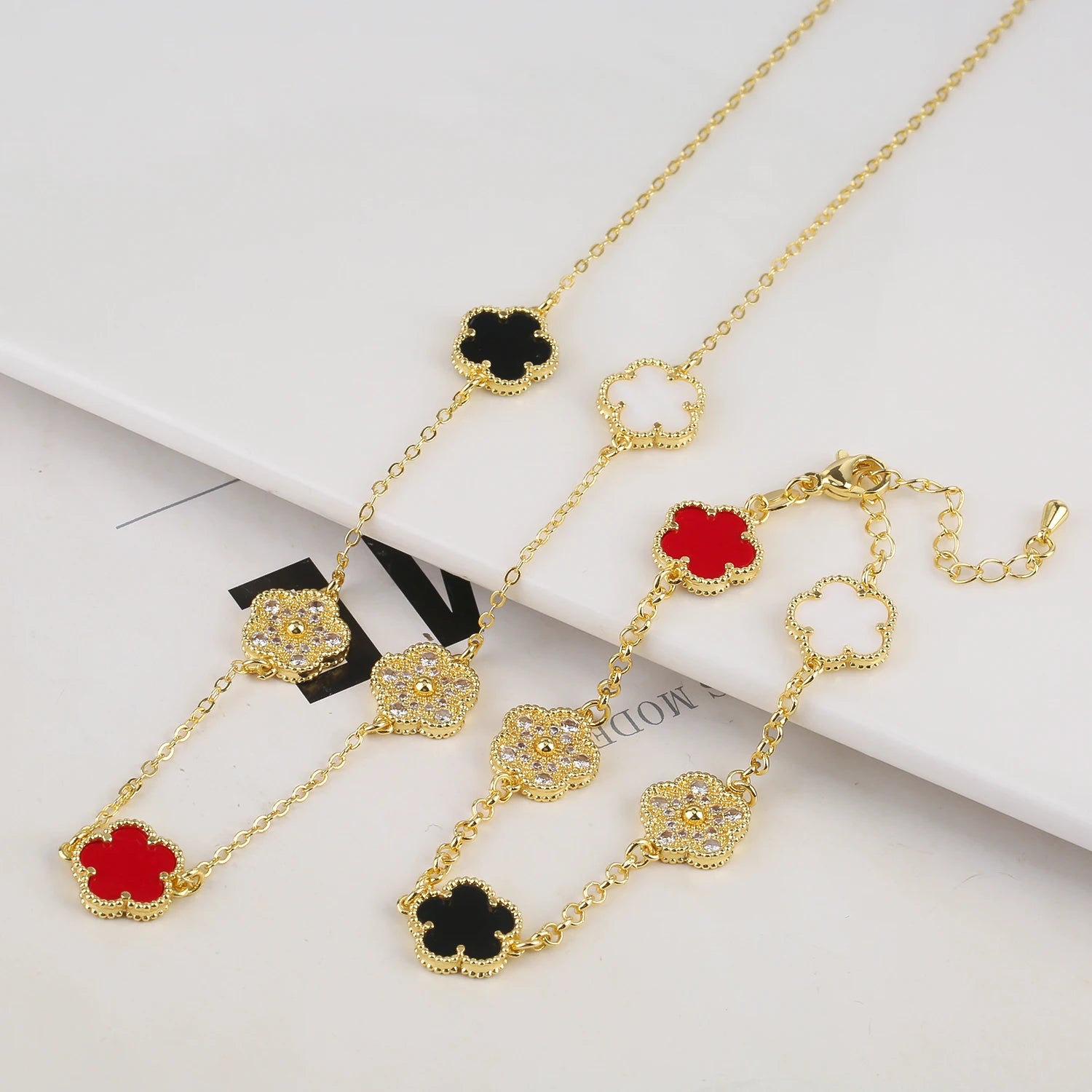 High Quality Plant Five Leaf Petal Diamond Micro Set Necklace - DOFIBA